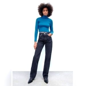 ZARA RIBBED CROP  TOP SIZE LARGE